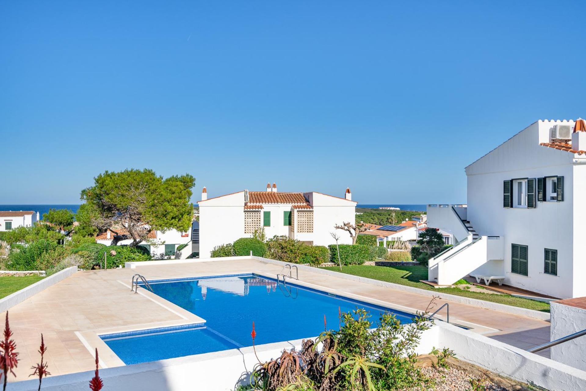 Apartamento La Brisa Arenal d'en Castell Exterior foto
